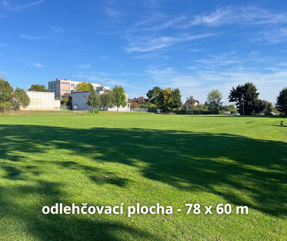 odlehčovací plocha - 78 x 60 m